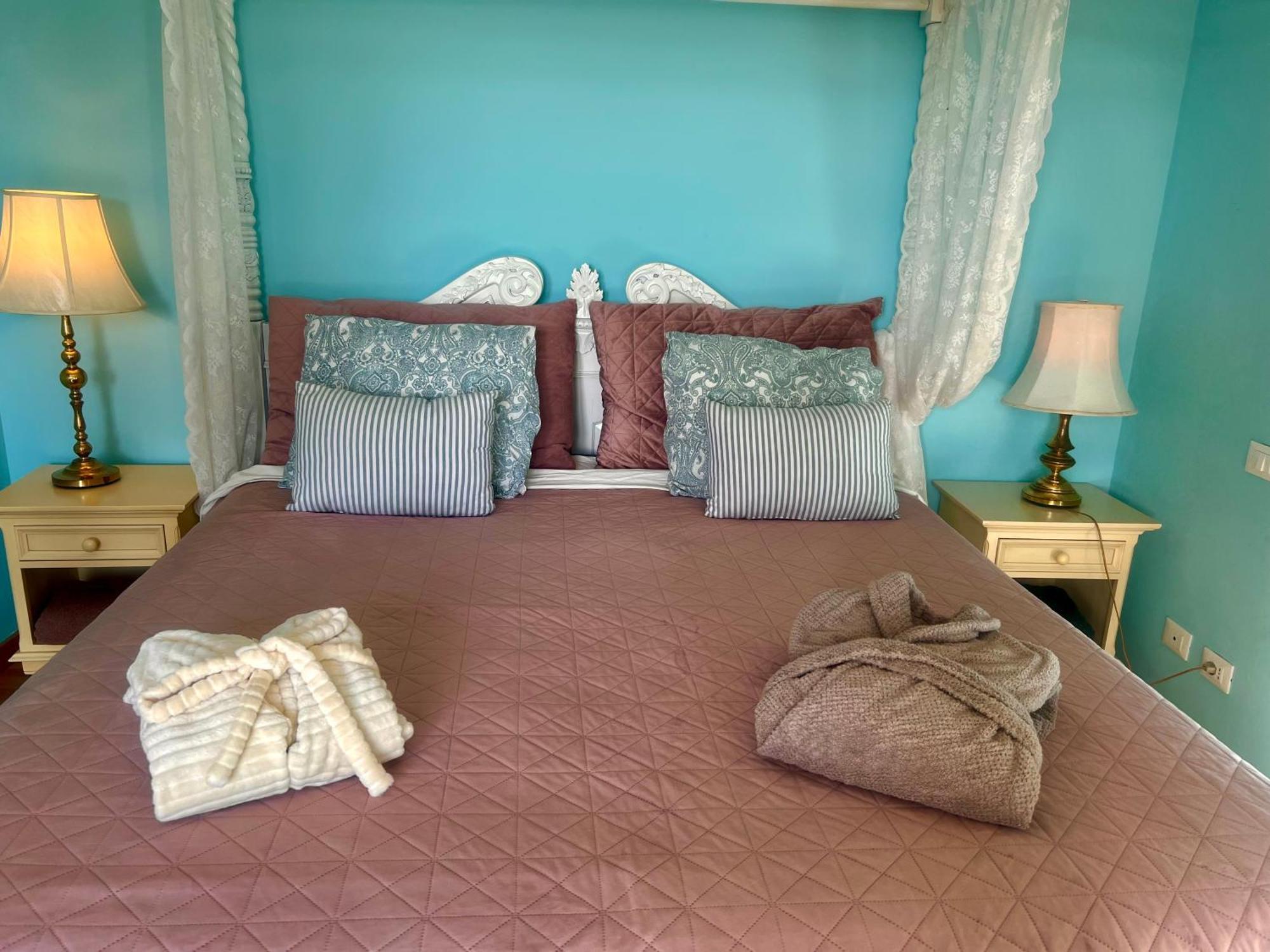 Esmaraldas House Of Love Terrasini Zewnętrze zdjęcie